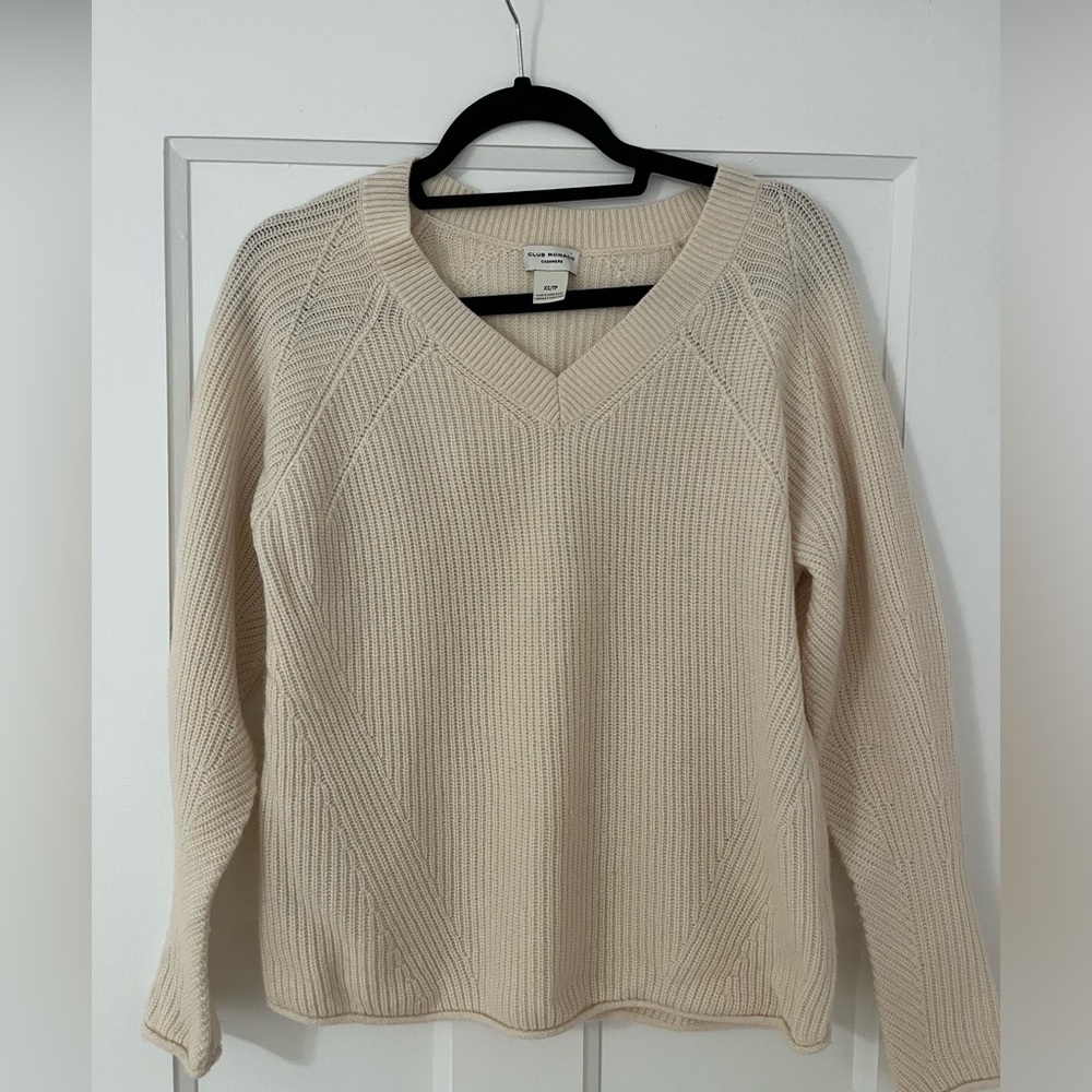 Club Monaco Ivory Cashmere Sweater